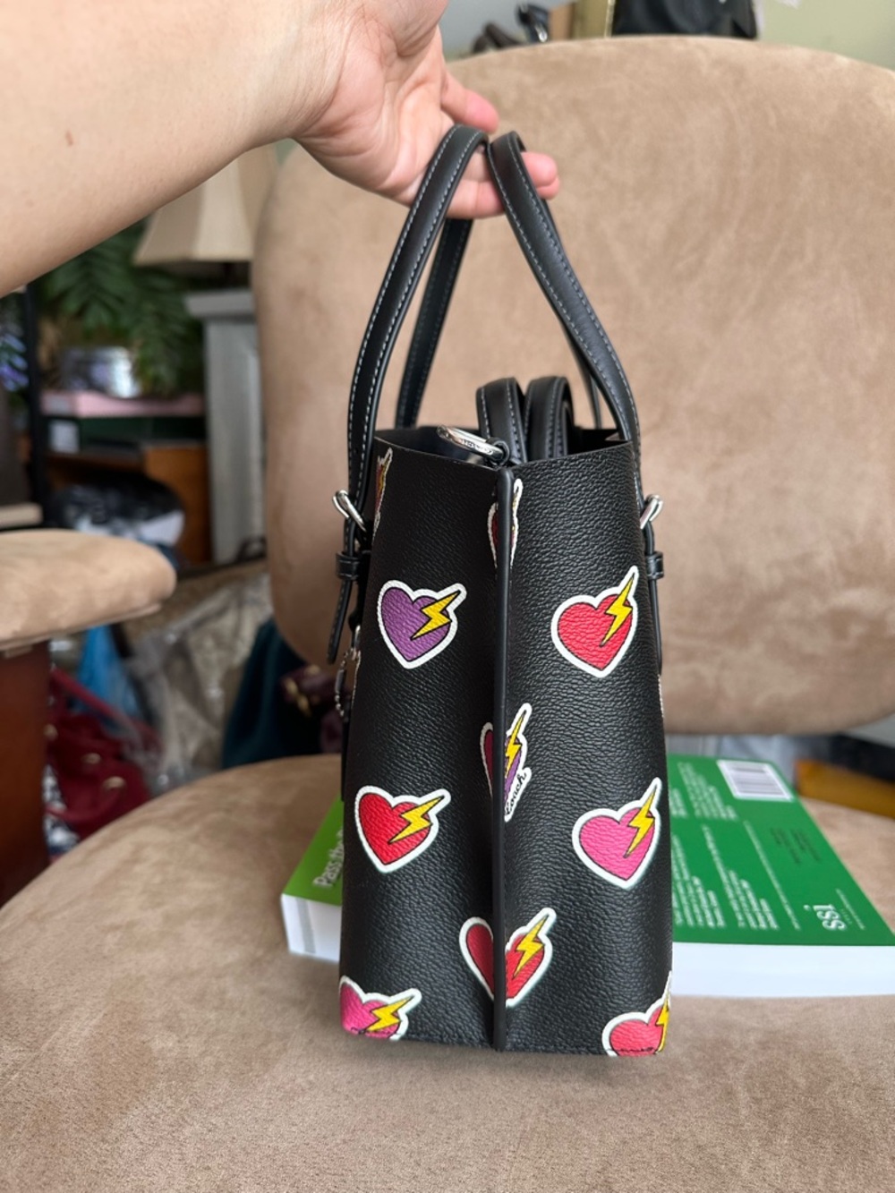 #92. Coach Mollie Tote 25 Heart Bolt Print 2-Way Bag CW435 Black New with Tag - Picture 7 of 13